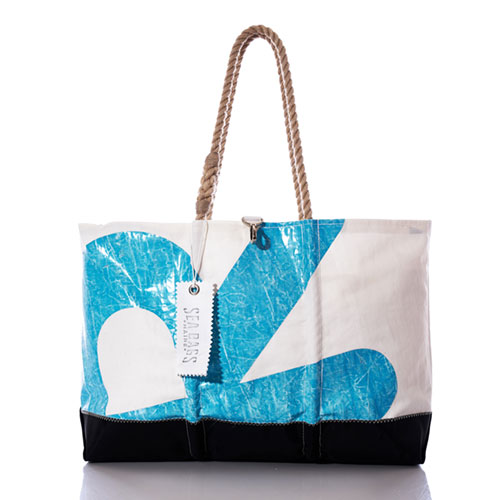 Vintage Blue R Ogunquit Beach Tote