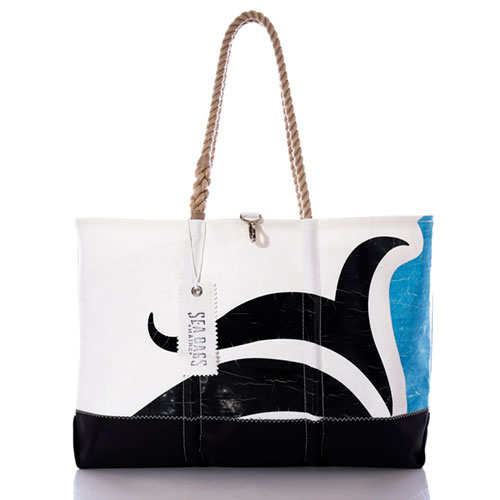 Vintage Black Waves Ogunquit Beach Tote