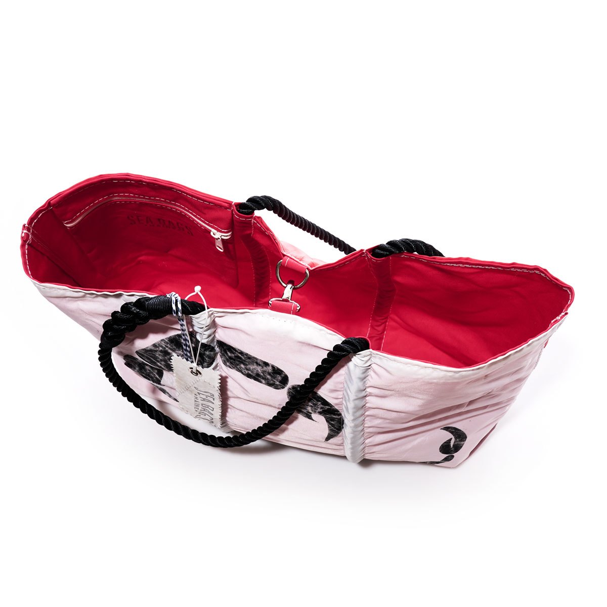 Auction Scorpion Tote